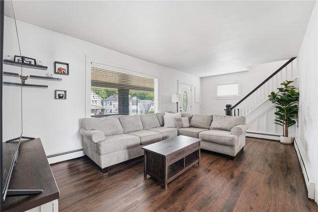 222 E Sheridan Ave, New Castle, PA 16105