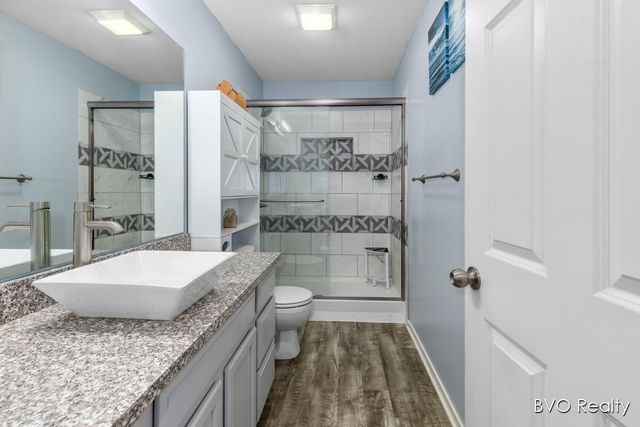 15448 Meadowlark Drive, Grand Haven, MI 49417