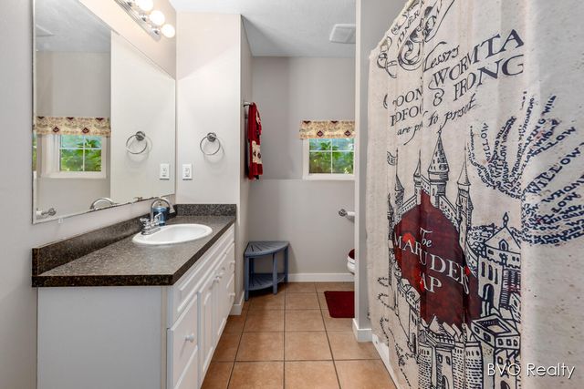 15448 Meadowlark Drive, Grand Haven, MI 49417