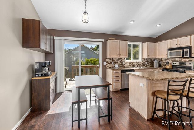 15448 Meadowlark Drive, Grand Haven, MI 49417