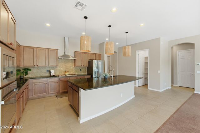 41301 W SUSSEX Drive, Maricopa, AZ 85138