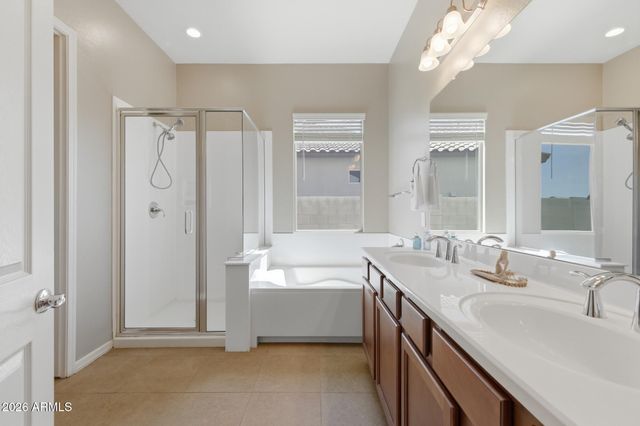 41301 W SUSSEX Drive, Maricopa, AZ 85138