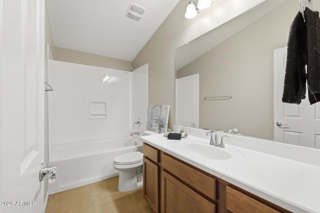 41301 W SUSSEX Drive, Maricopa, AZ 85138