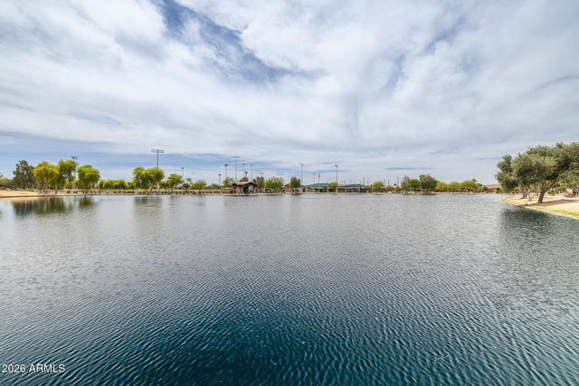 41301 W SUSSEX Drive, Maricopa, AZ 85138