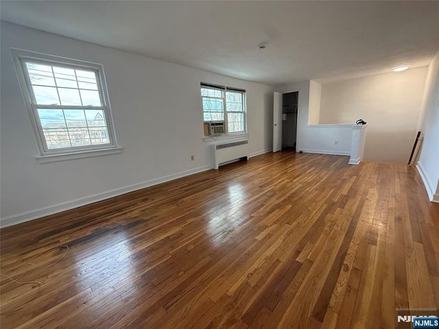 275 Grand Avenue 15B, Englewood, NJ 07631