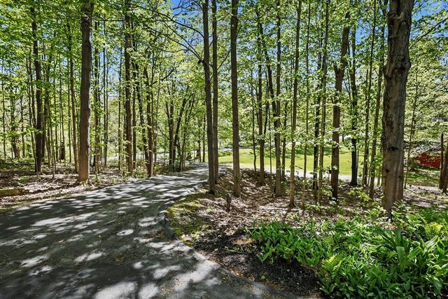 2913 Grange Road, Berrien Springs, MI 49103
