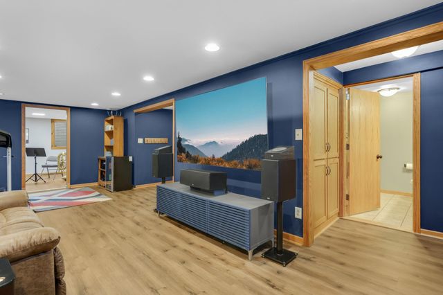 6617 Thomas Avenue S, Richfield, MN 55423