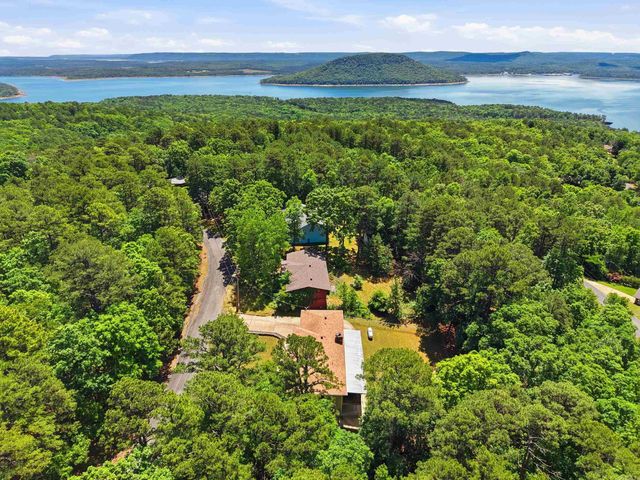 107 Hillside Drive, Fairfield Bay, AR 72088