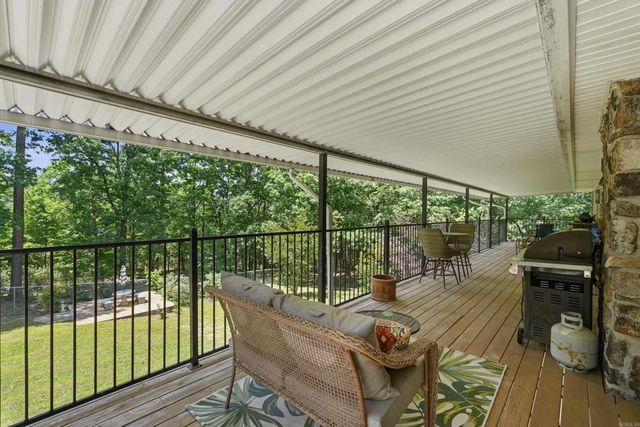 107 Hillside Drive, Fairfield Bay, AR 72088