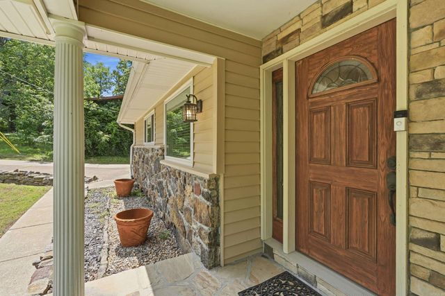 107 Hillside Drive, Fairfield Bay, AR 72088