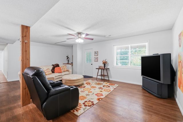 107 Hillside Drive, Fairfield Bay, AR 72088