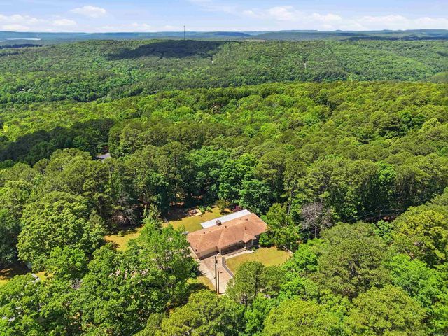 107 Hillside Drive, Fairfield Bay, AR 72088