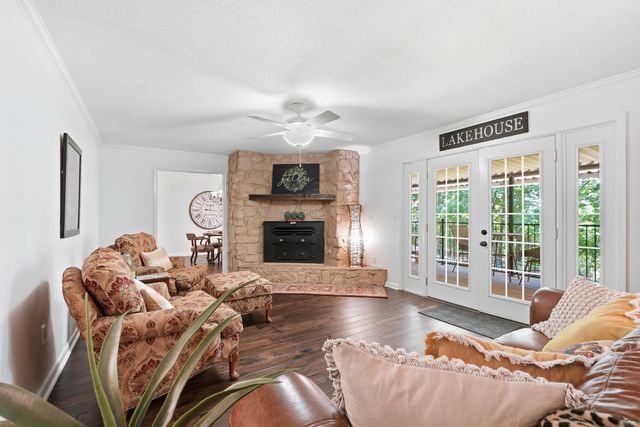 107 Hillside Drive, Fairfield Bay, AR 72088