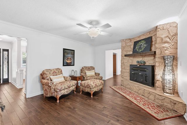 107 Hillside Drive, Fairfield Bay, AR 72088