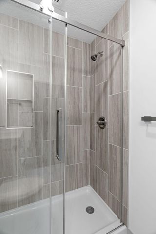 425 W 8th Street 21, New Richmond, WI 54017