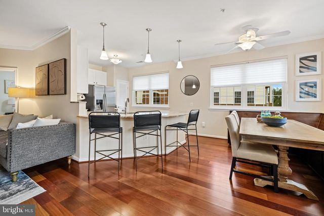 2607 CHAPEL LAKE DR #203, Gambrills, MD 21054