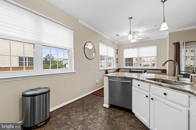 2607 CHAPEL LAKE DR #203, Gambrills, MD 21054