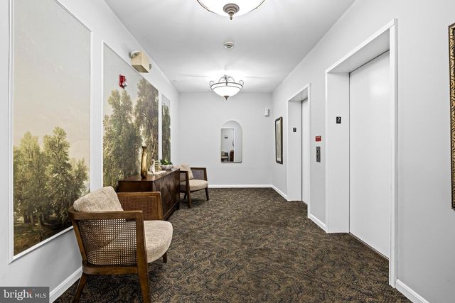 2607 CHAPEL LAKE DR #203, Gambrills, MD 21054