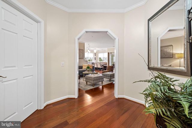 2607 CHAPEL LAKE DR #203, Gambrills, MD 21054