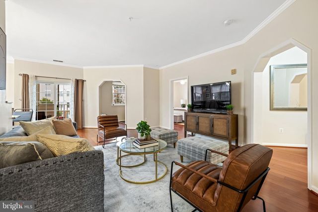 2607 CHAPEL LAKE DR #203, Gambrills, MD 21054