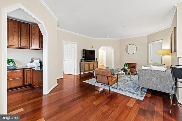 2607 CHAPEL LAKE DR #203, Gambrills, MD 21054