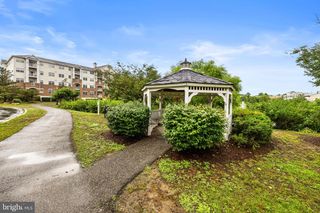 2607 CHAPEL LAKE DR #203, Gambrills, MD 21054