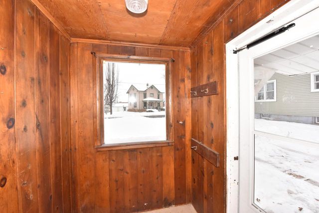 207 S Harrison STREET, Delavan, WI 53115