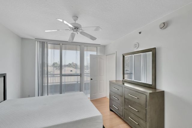 2665 SW 37th Avenue 207, Miami, FL 33133