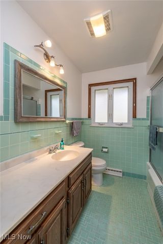 5668 Allendale Drive, North Olmsted, OH 44070