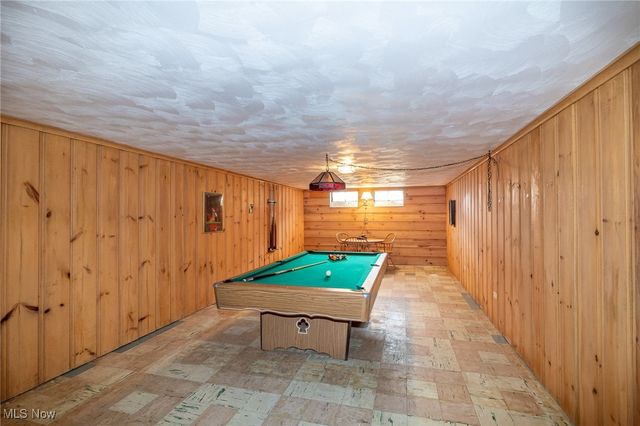 5668 Allendale Drive, North Olmsted, OH 44070