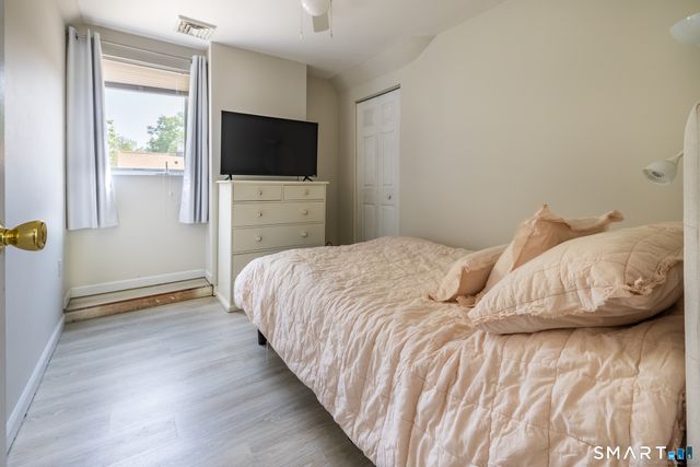 90 2nd Street, Fairfield, CT 06825