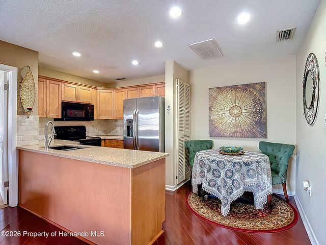 4812 Jasper Drive 203, New Port Richey, FL 34652