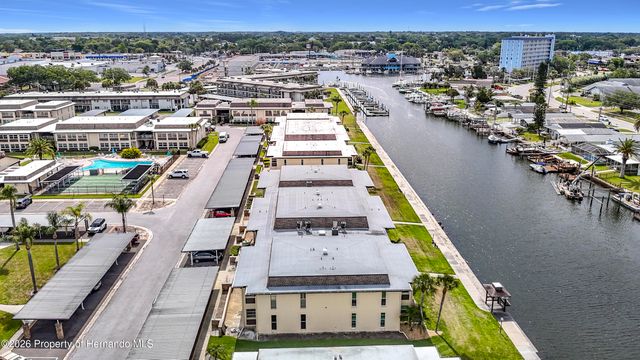 4812 Jasper Drive 203, New Port Richey, FL 34652