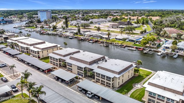 4812 Jasper Drive 203, New Port Richey, FL 34652