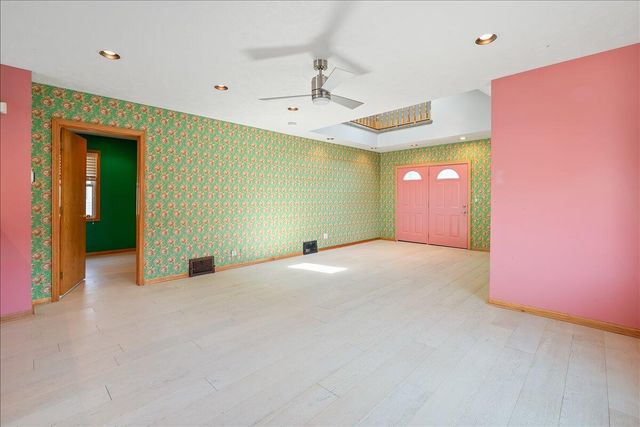 3018 FREDERICK Street, Omaha, NE 68105