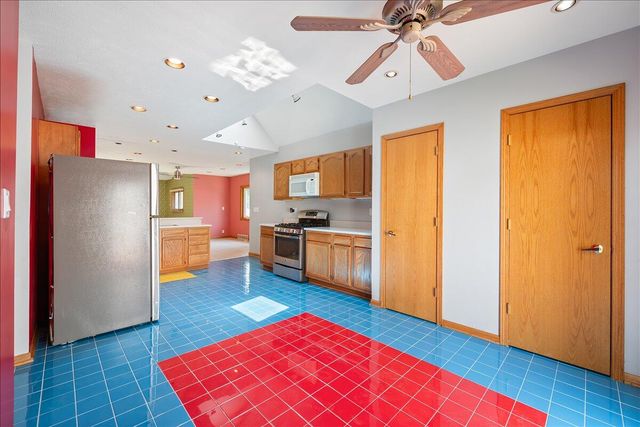 3018 FREDERICK Street, Omaha, NE 68105