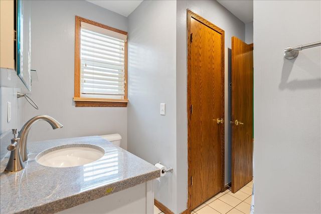 3018 FREDERICK Street, Omaha, NE 68105