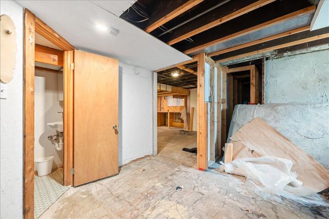 3018 FREDERICK Street, Omaha, NE 68105