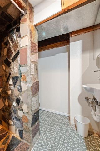 3018 FREDERICK Street, Omaha, NE 68105