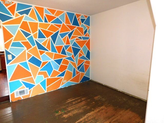 875 PARK Dr, Vernonia, OR 97064