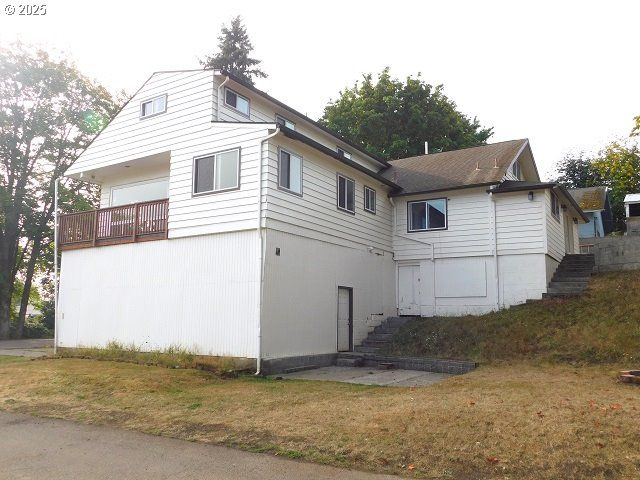 875 PARK Dr, Vernonia, OR 97064