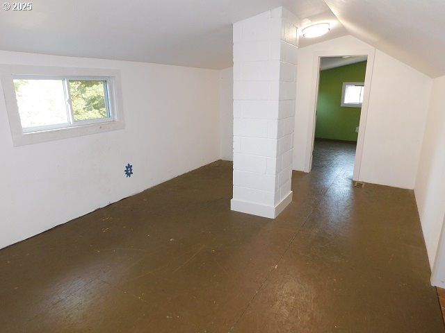 875 PARK Dr, Vernonia, OR 97064