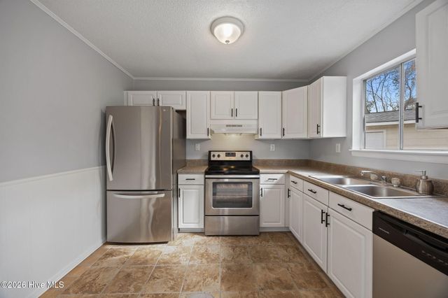 401 Ramsey Drive, Jacksonville, NC 28540