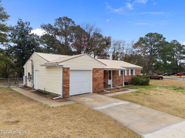 401 Ramsey Drive, Jacksonville, NC 28540