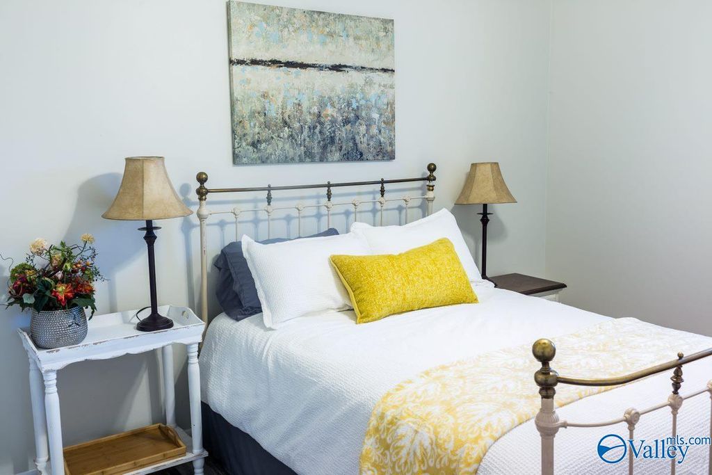 12334 SE Chicamauga Trail 21, Huntsville, AL 35803