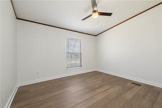 19777 Fm 974, Bryan, TX 77808