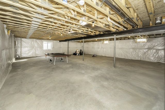 1858 Upland Drive, Ann Arbor, MI 48105