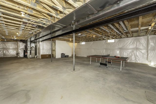 1858 Upland Drive, Ann Arbor, MI 48105