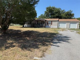 102 Castle Rock Lane, Shawnee, OK 74804