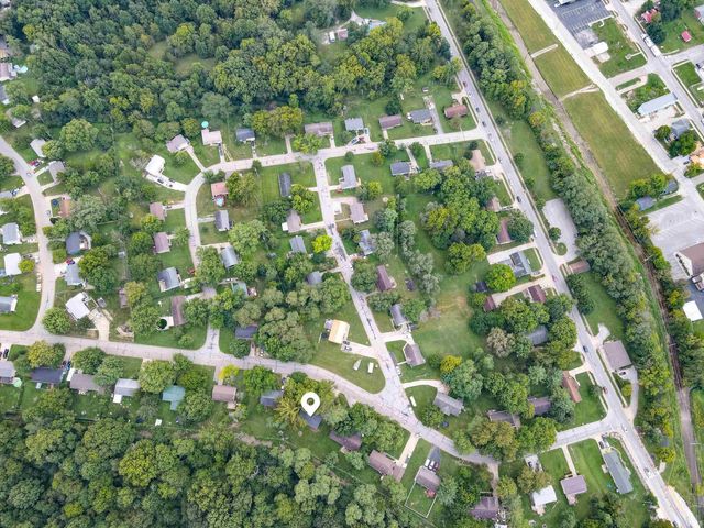 415 N Chandler Drive, Ellettsville, IN 47429